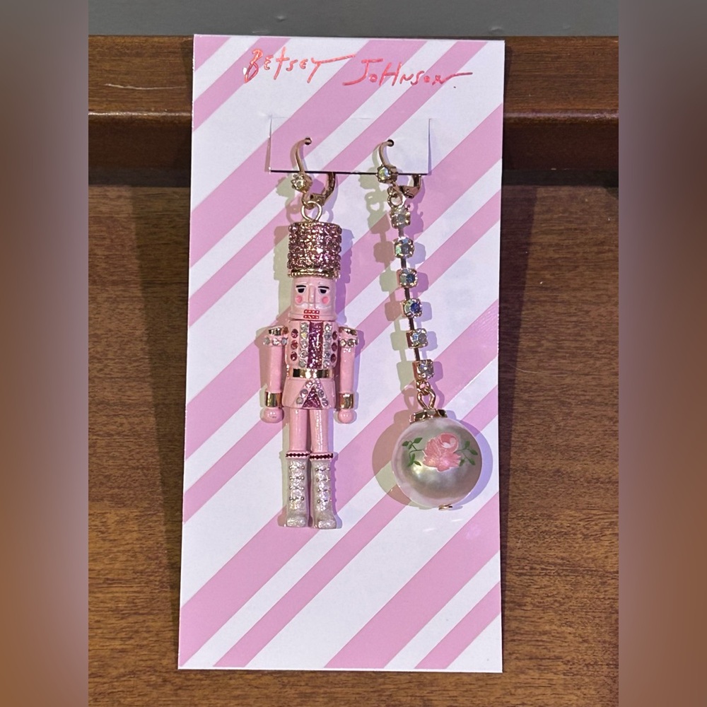 BETSEY JOHNSON Pink Nutcracker Mismatched Earrings With Crystal Accents NWTS - Picture 5 of 7